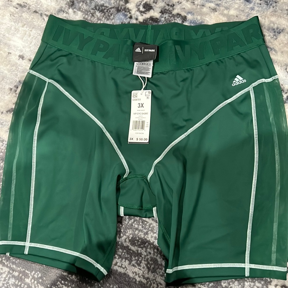 Brand new ivy park biker shorts